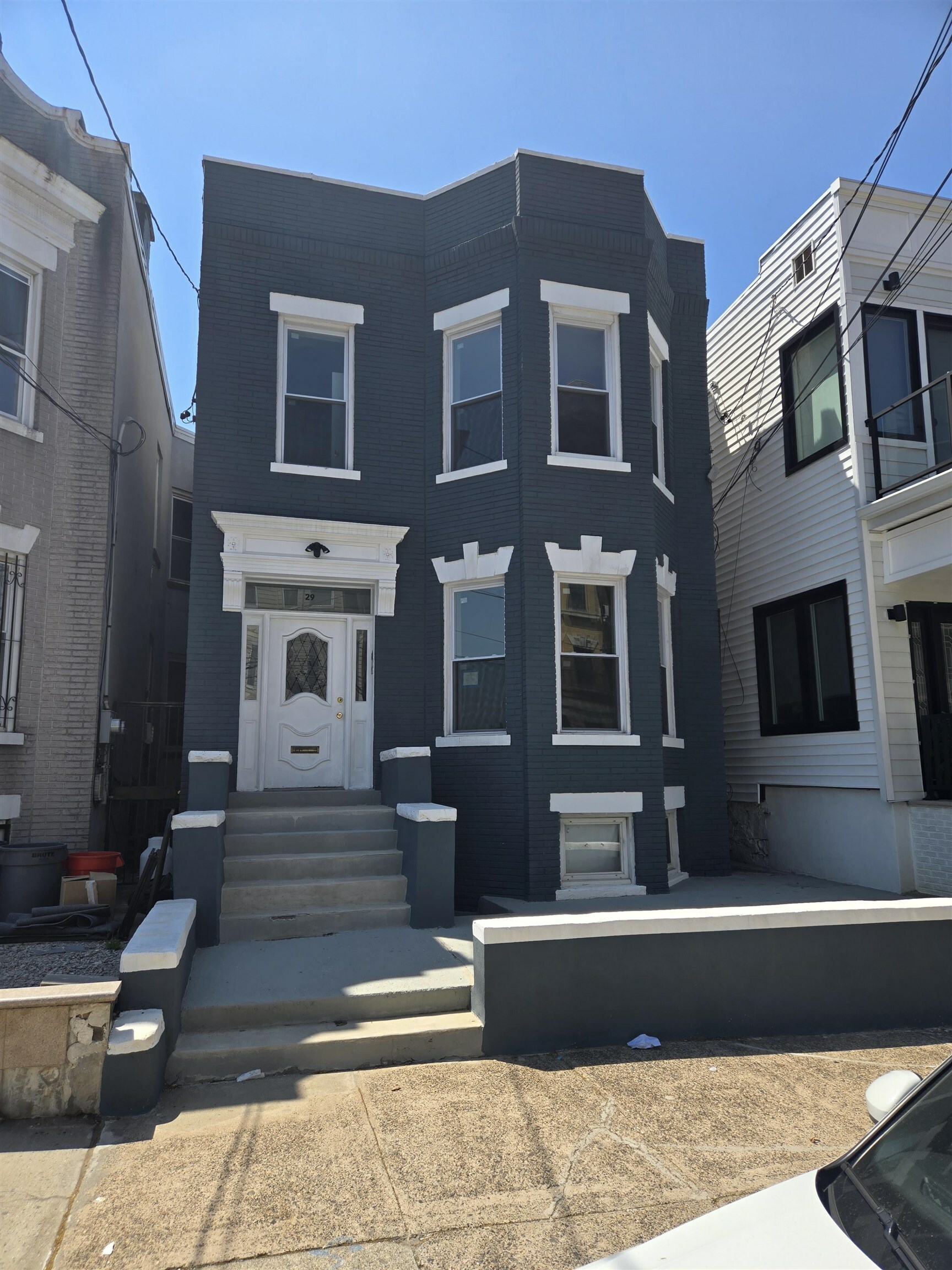 29 48th St  Weehawken NJ 07086 photo