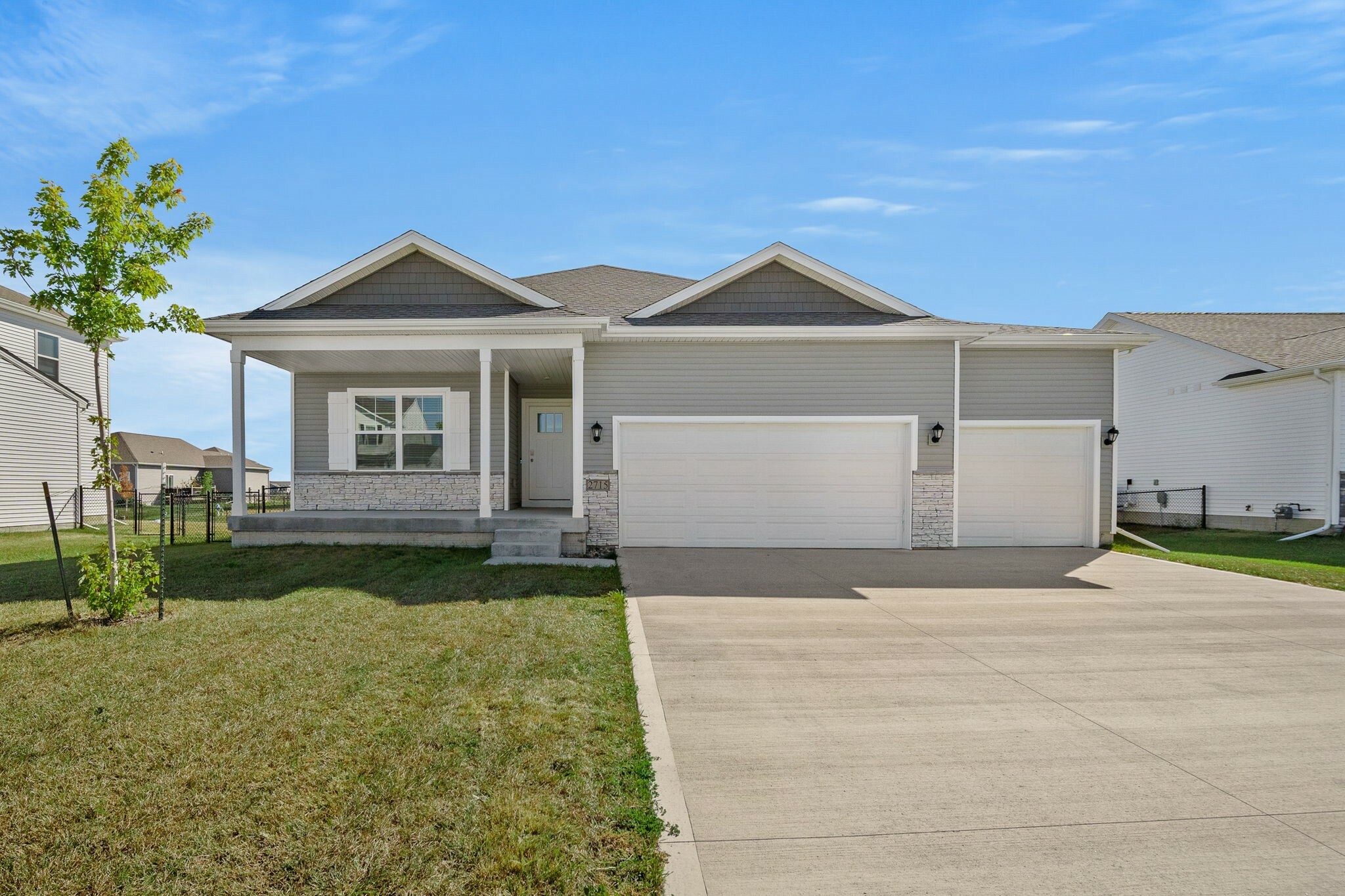 2715 NW 44th Street NW  Ankeny IA 50023 photo