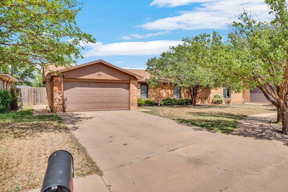 Property Photo:  5804 13th Street  TX 79416 
