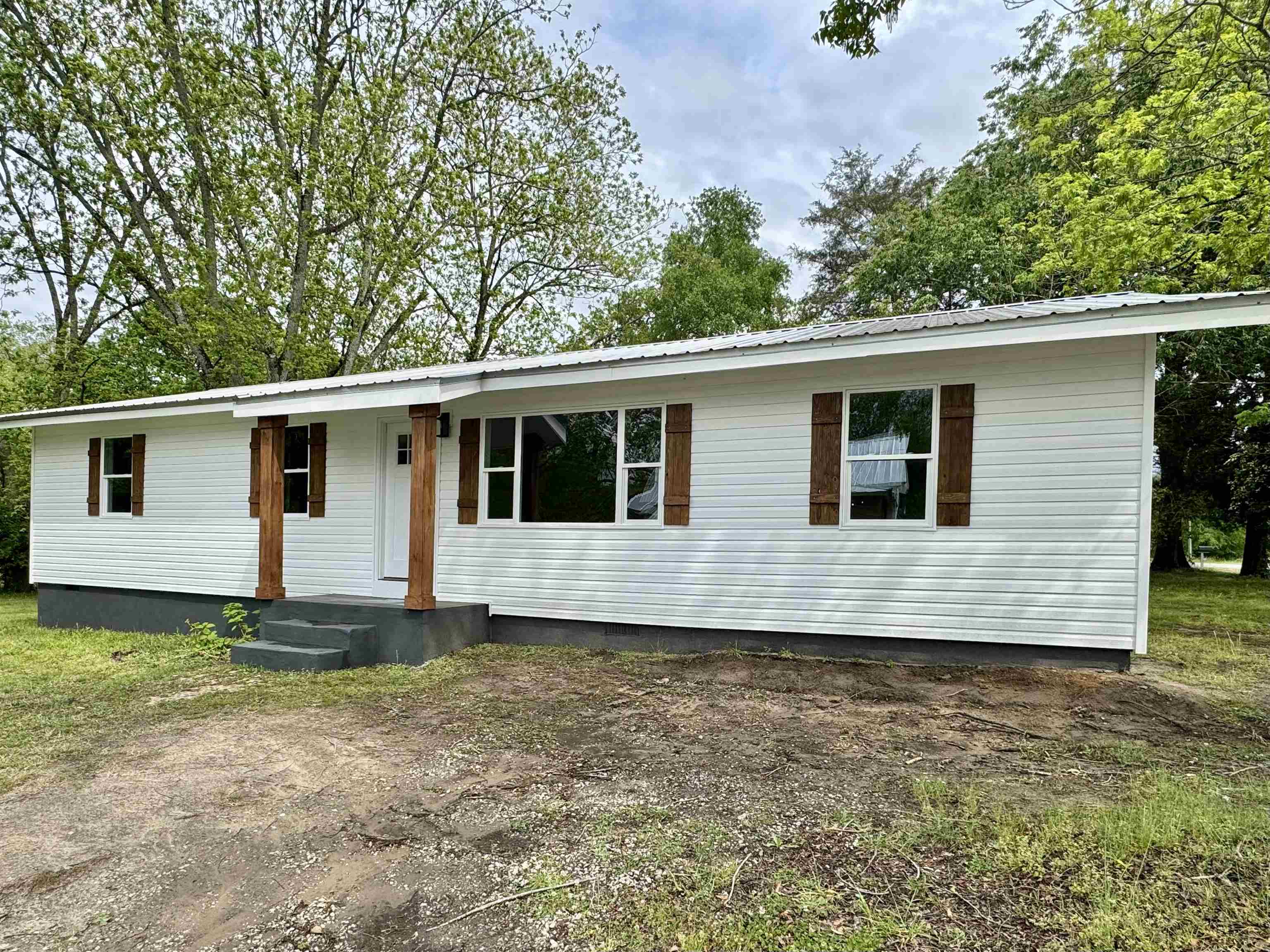 Property Photo: 101 Newsome Street GA 30669
