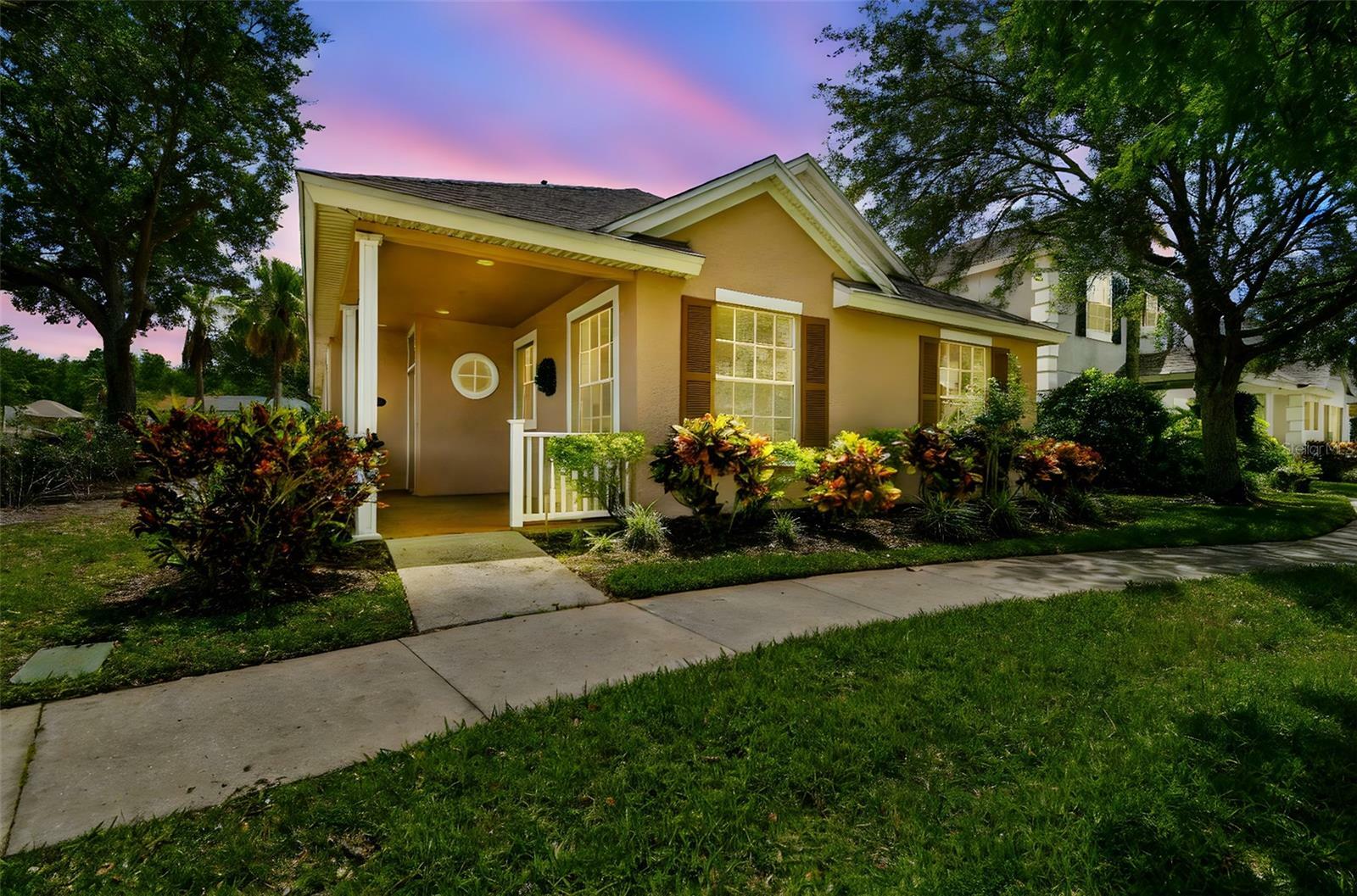 Property Photo: 9101 Crystal Commons Way FL 33626