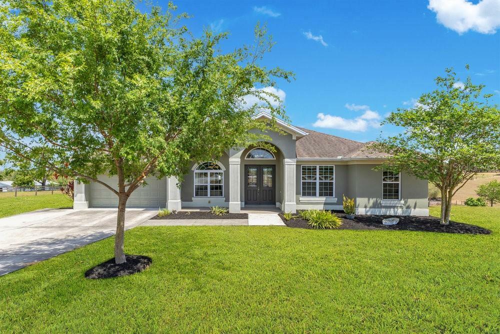Property Photo: 11630 Flynn Court FL 34787