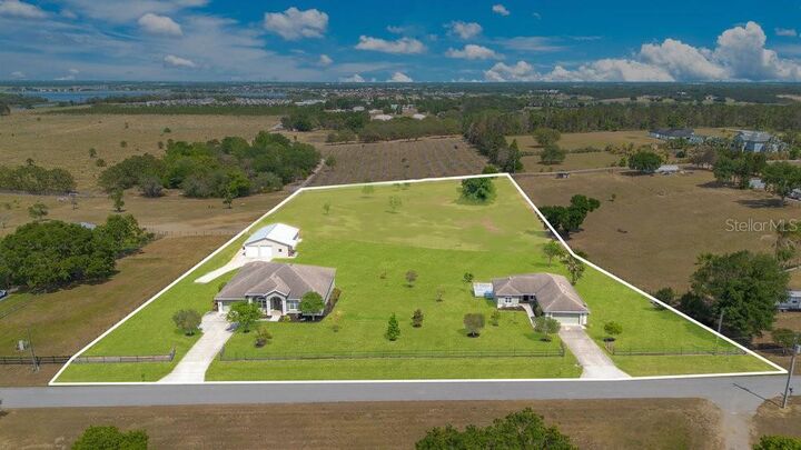 Property Photo: 11630 Flynn Court FL 34787