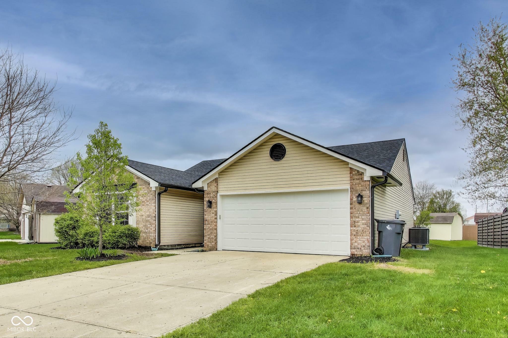 Property Photo: 6218 Churchman Way IN 46237