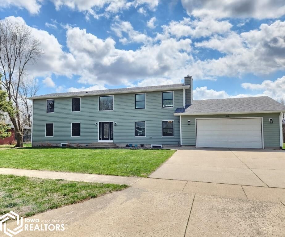 Property Photo: 35 N Yorktown Pike IA 50401