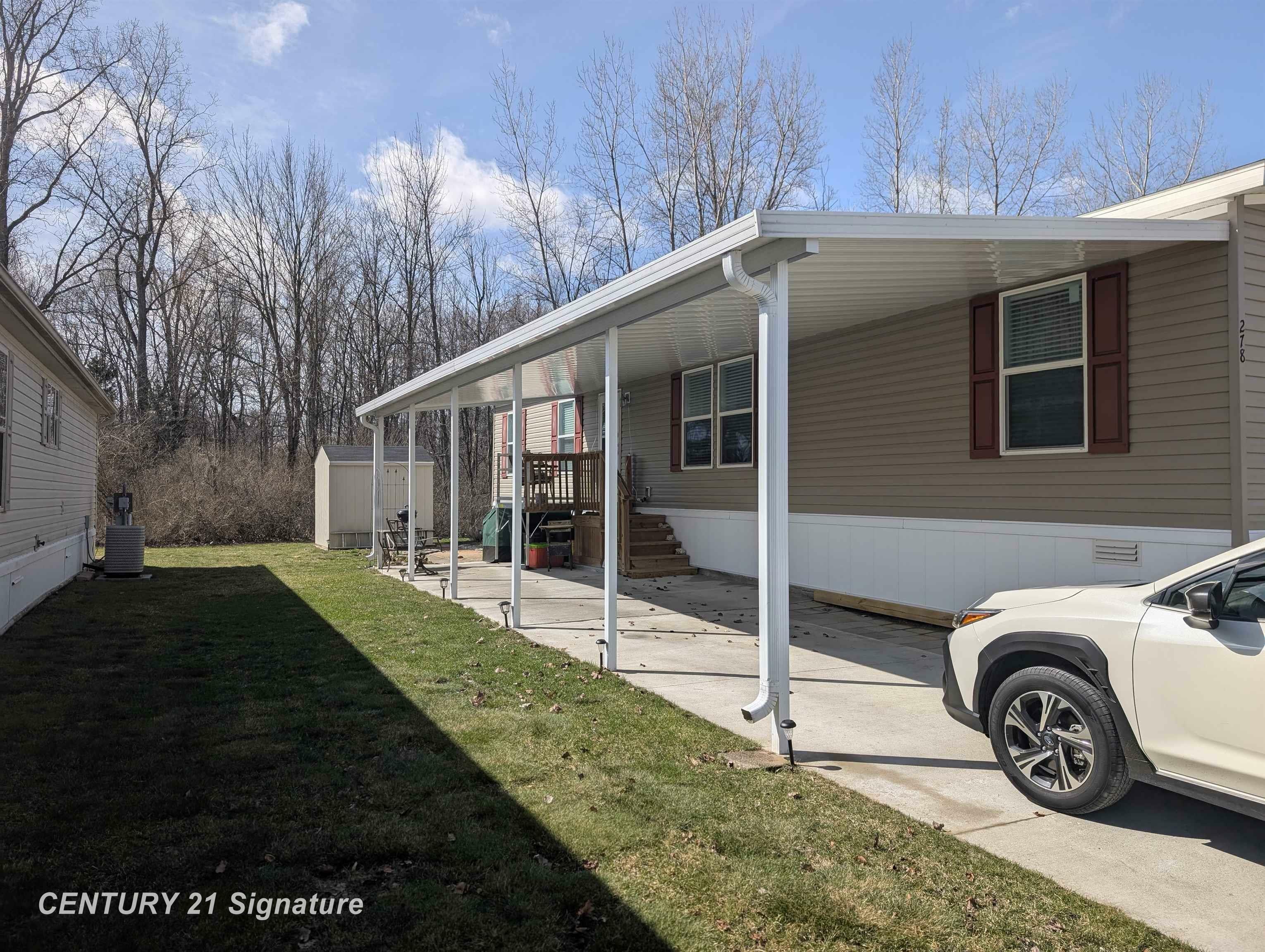 Property Photo: 278 Armstrong Avenue MI 48433