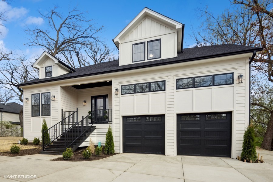 Property Photo: 11300 Sequoya Lane IL 60525