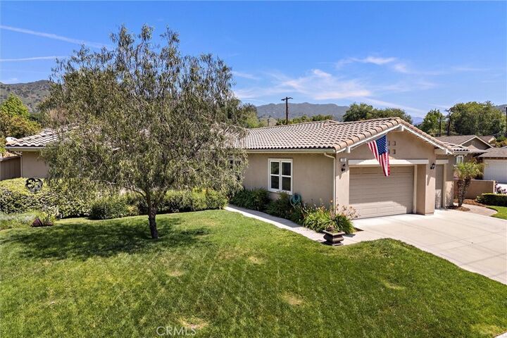 Property Photo:  733 E Leadora Avenue  CA 91741 