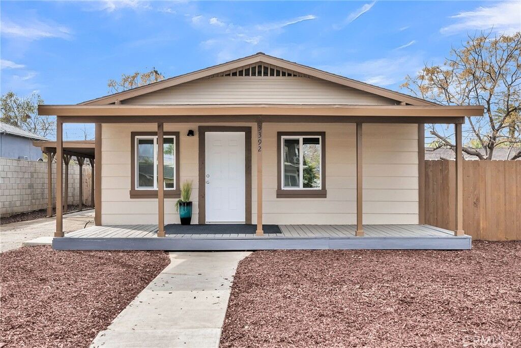 Property Photo:  3392 Spruce Street  CA 92501 