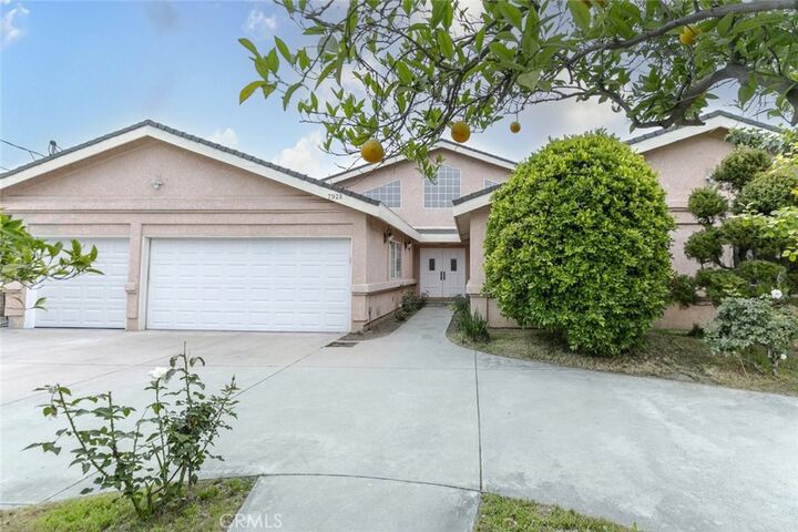 Property Photo: 7928 Bellaire Avenue CA 91605