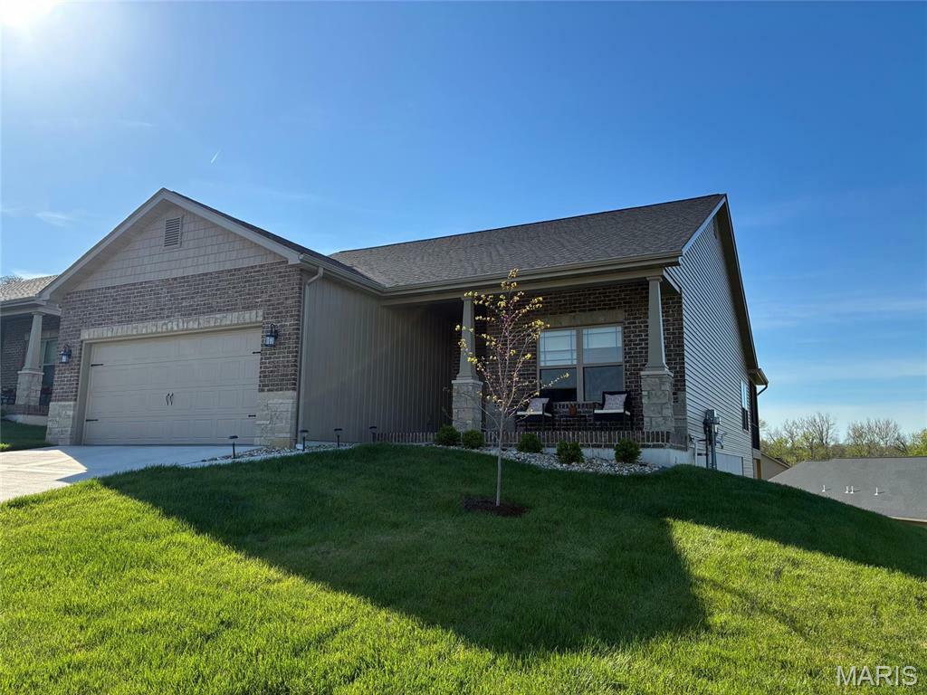 Property Photo: 8085 Villa Valley Lane IL 62232