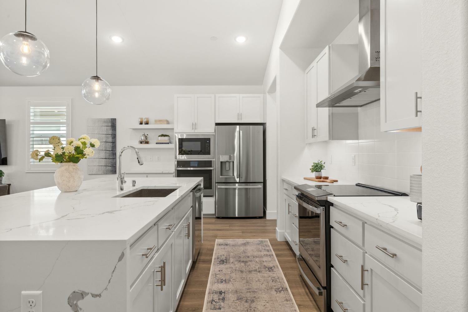 Property Photo: 12285 Coal Creek Way CA 95742