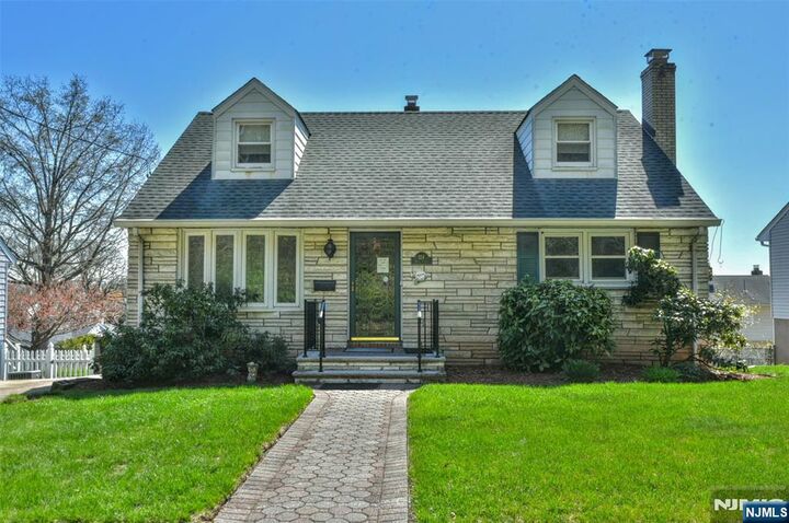 Property Photo: 124 Burr NJ 07604