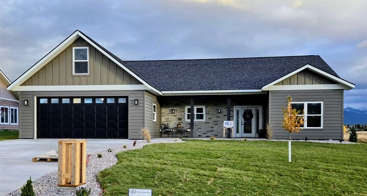 102 Marias Street  Polson MT 59860 photo