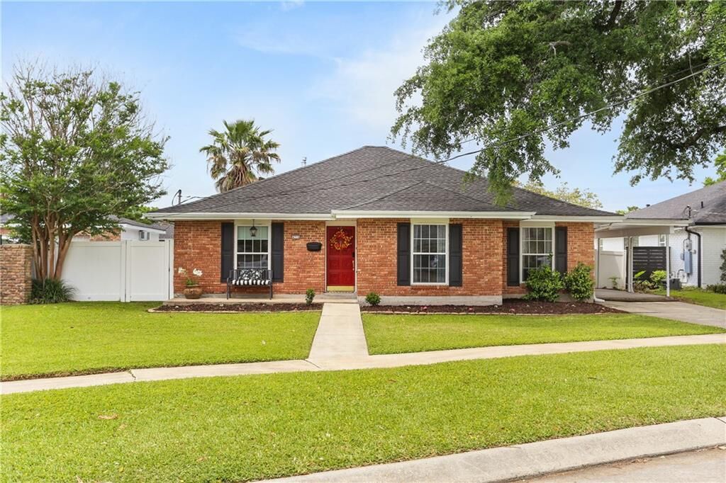 Property Photo:  4716 Elmwood Parkway  LA 70003 
