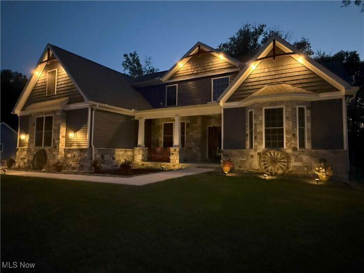 Property Photo: 4534 Glen Eagle Drive OH 44141