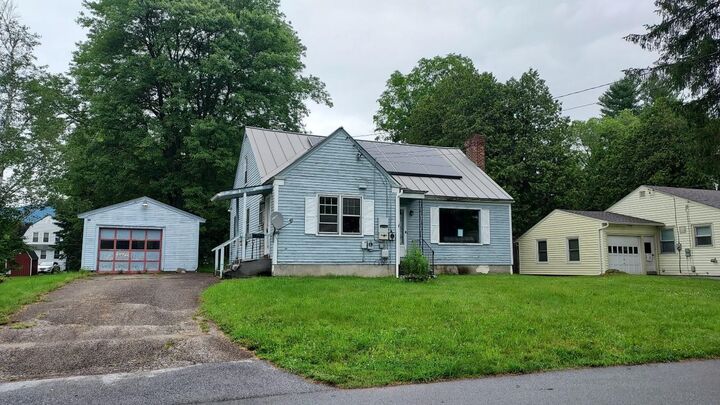 Property Photo: 6 Avenue B VT 05701