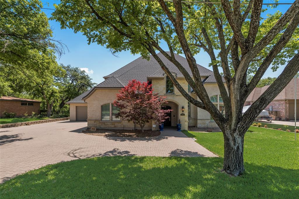 Property Photo: 7028 Creek Bend Road TX 75252