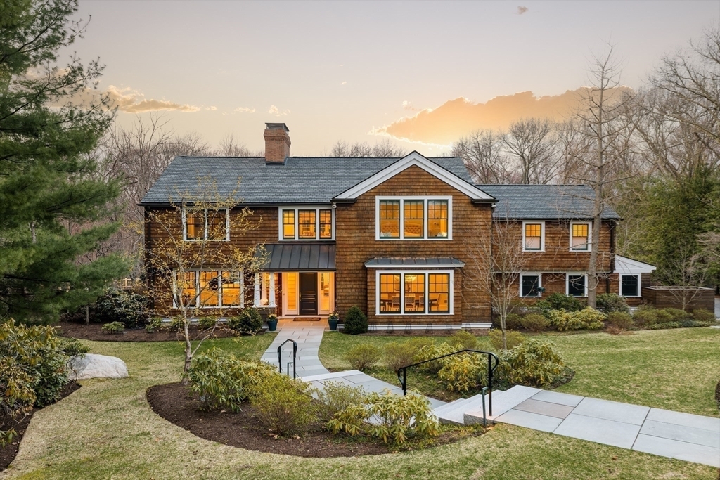 Property Photo: 303 Marsh St MA 02478