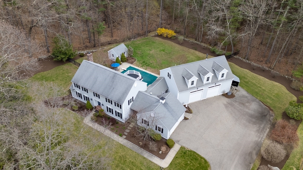 Property Photo:  391 Concord Rd  MA 01752 