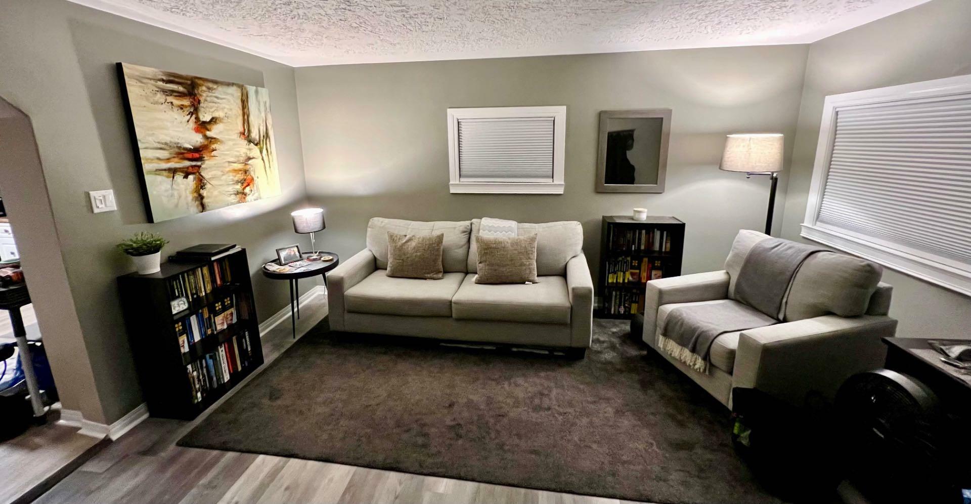 Property Photo: 1233 6 Avenue AB T9W 1G2