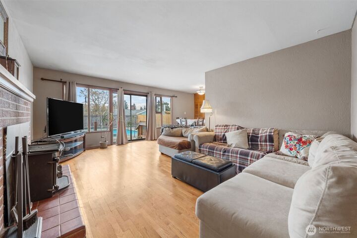 Property Photo:  1847 N Shirley Street  WA 98406 