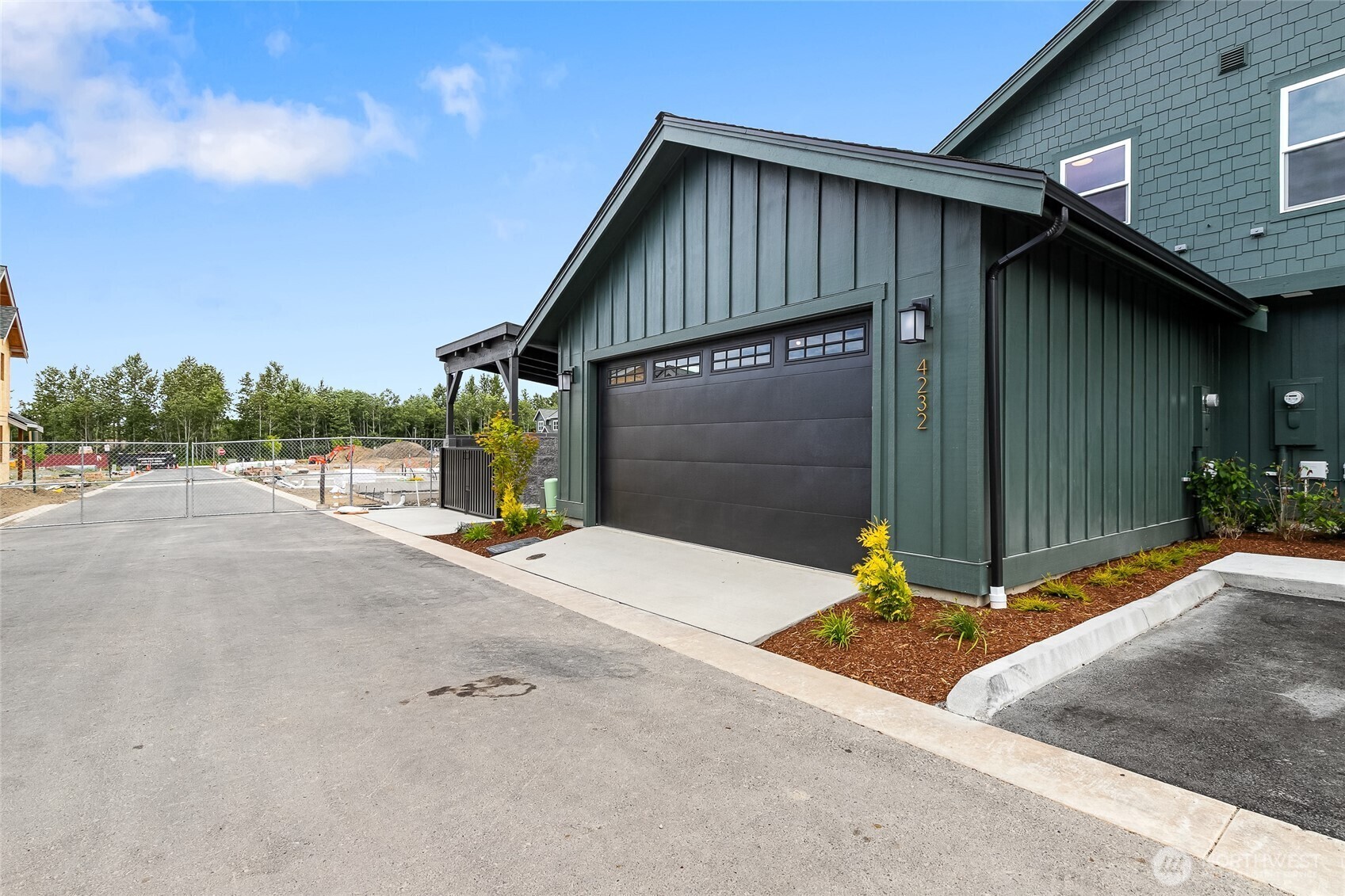 Property Photo: 4232 Melrose Lane WA 98226