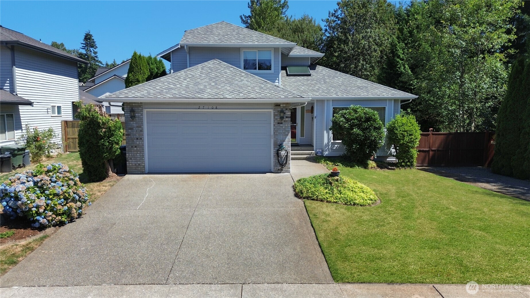 Property Photo: 27108 110th Avenue SE WA 98030