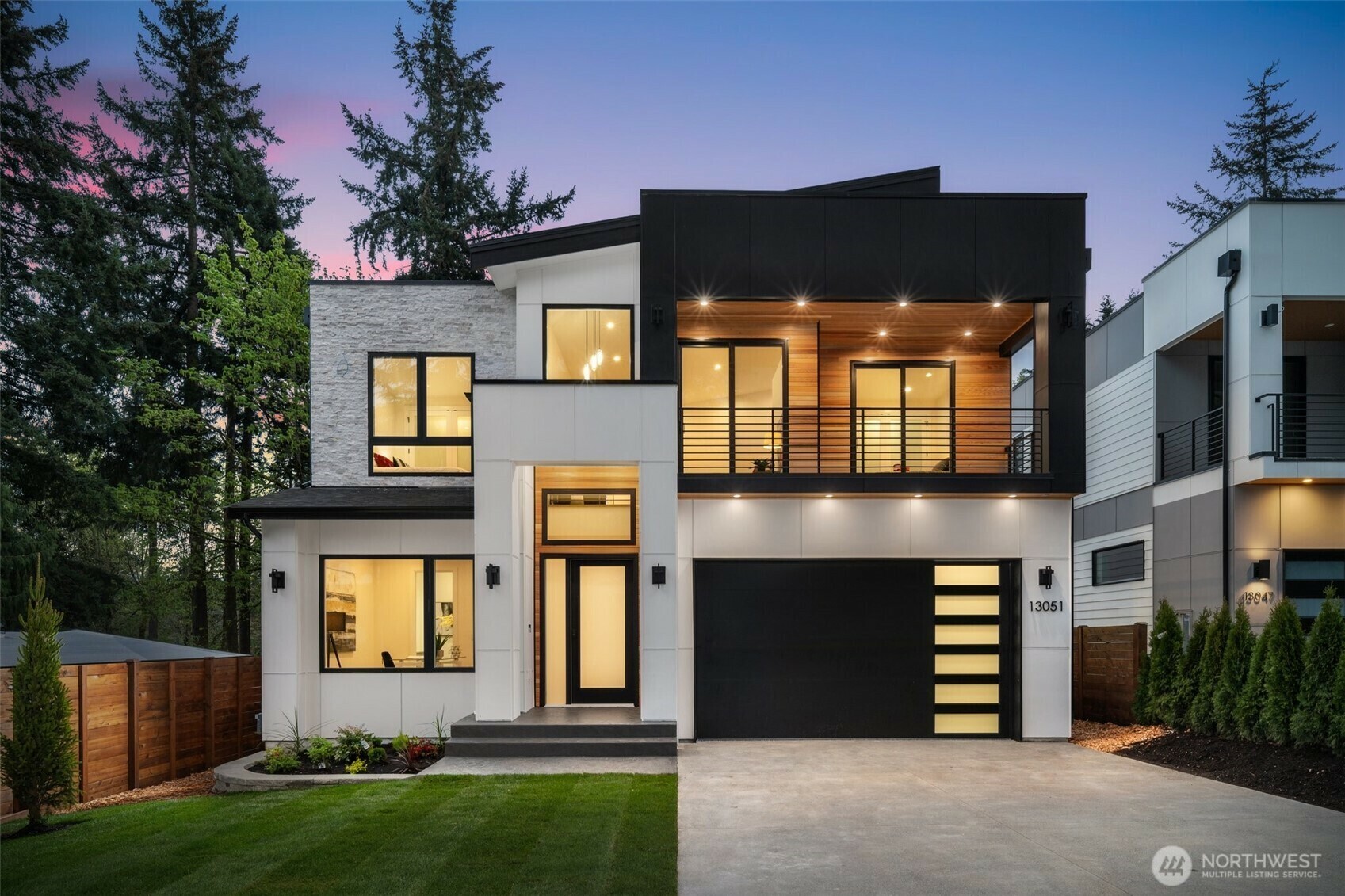 13051 NE 112th Street  Kirkland WA 98033 photo