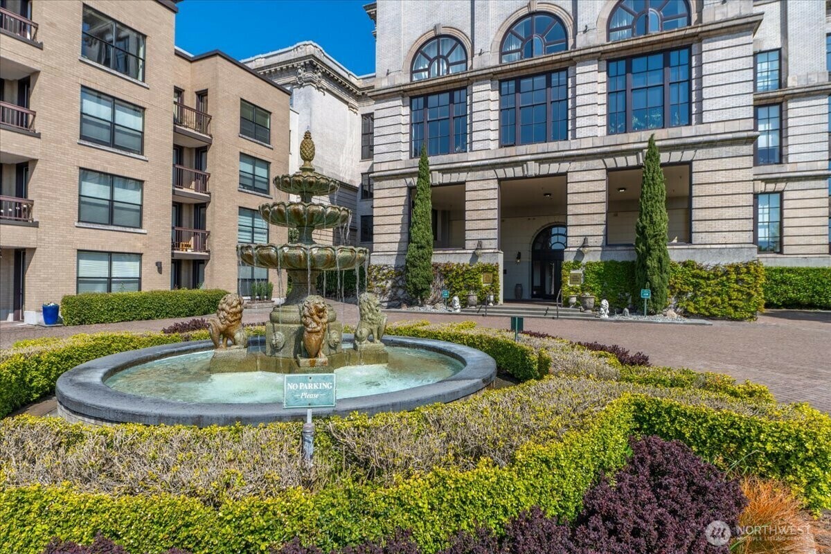 201  Galer Street 524  Seattle WA 98109 photo