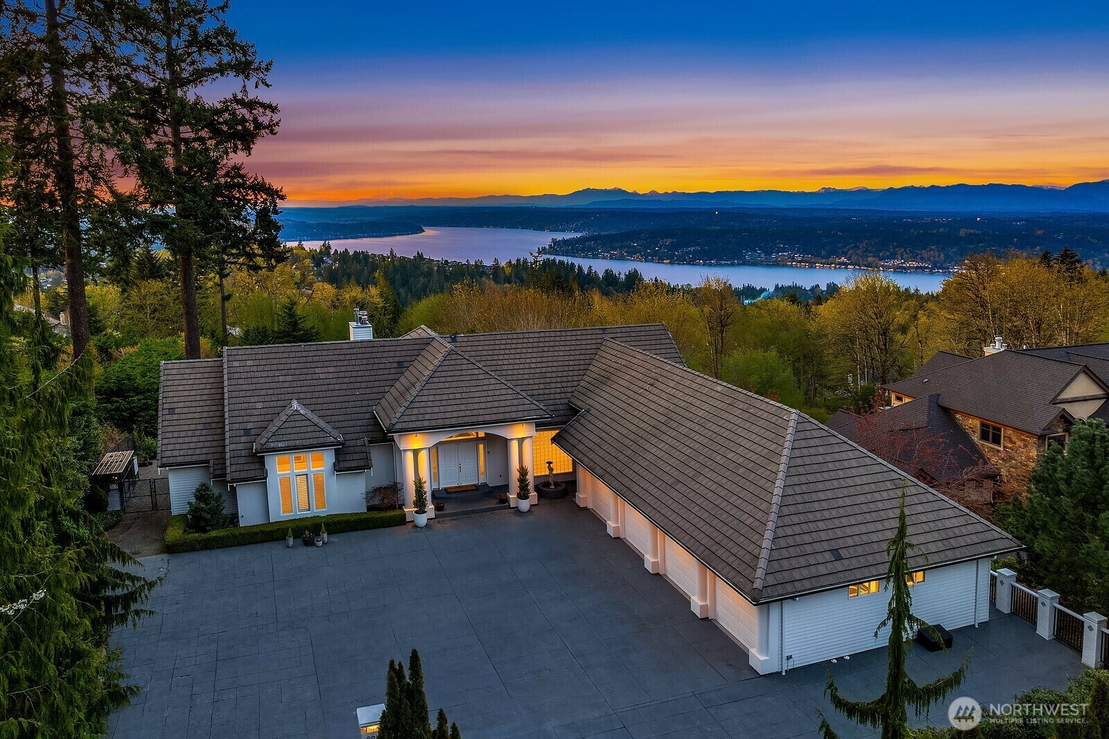 5918  173rd Lane SE  Bellevue WA 98006 photo