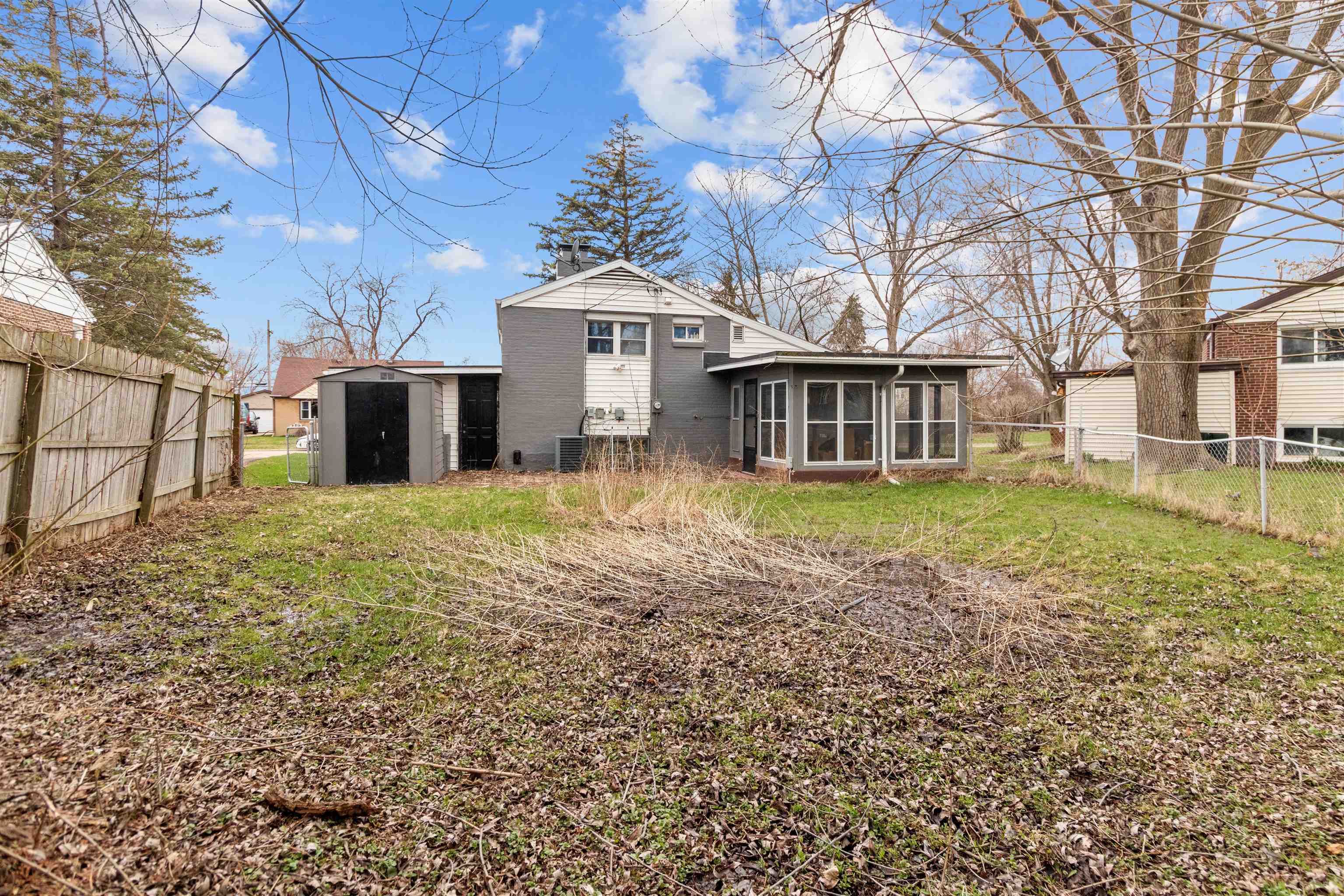 Property Photo: 713 Carver Lane WI 54952