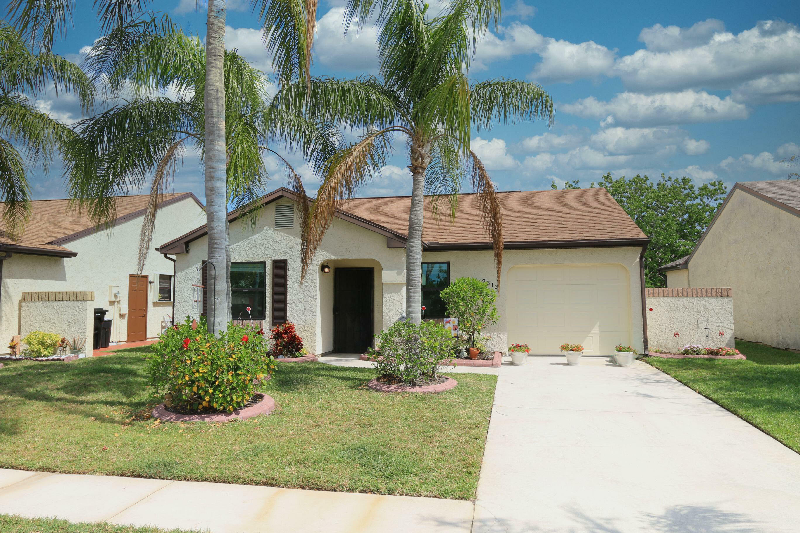 2313 SE Brekenridge Circle  Port Saint Lucie FL 34952 photo