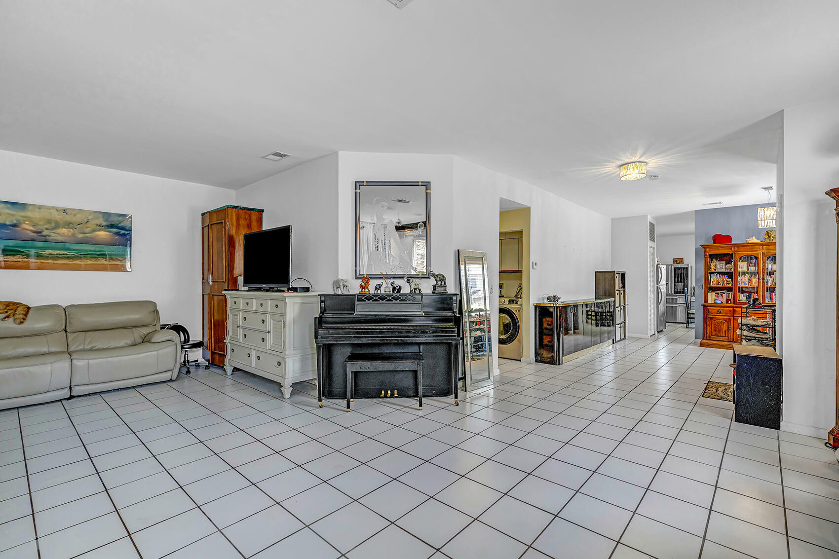 Property Photo: 6807 Via Regina 1 FL 33433