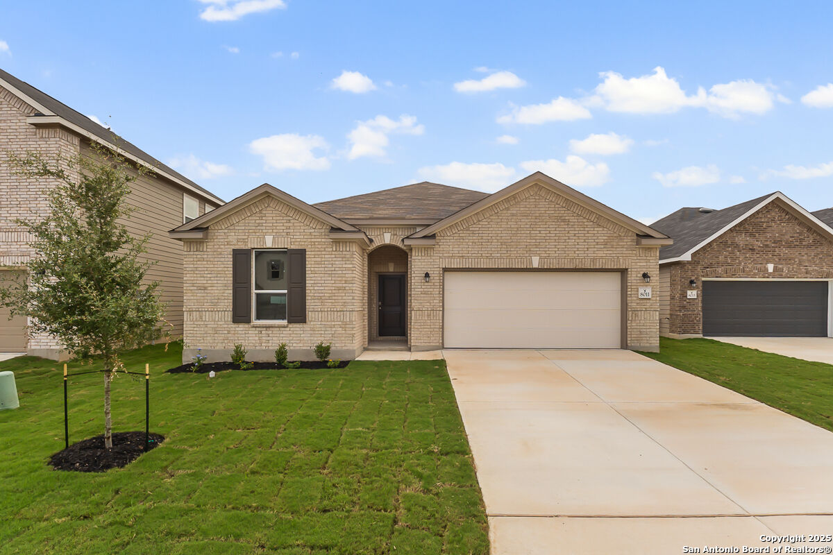 Property Photo:  8011 Kingfisher Landing  TX 78253 