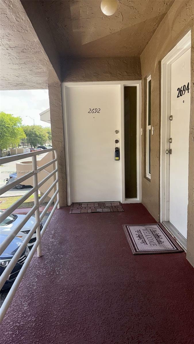 Property Photo: 2692 W 60th St 80 FL 33016