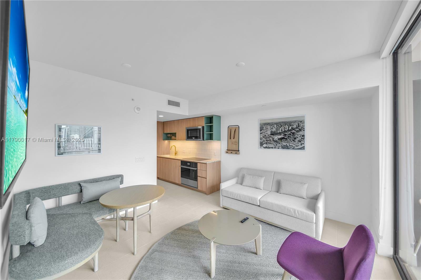 Property Photo: 601 NE 1 Ave 2507 FL 33131