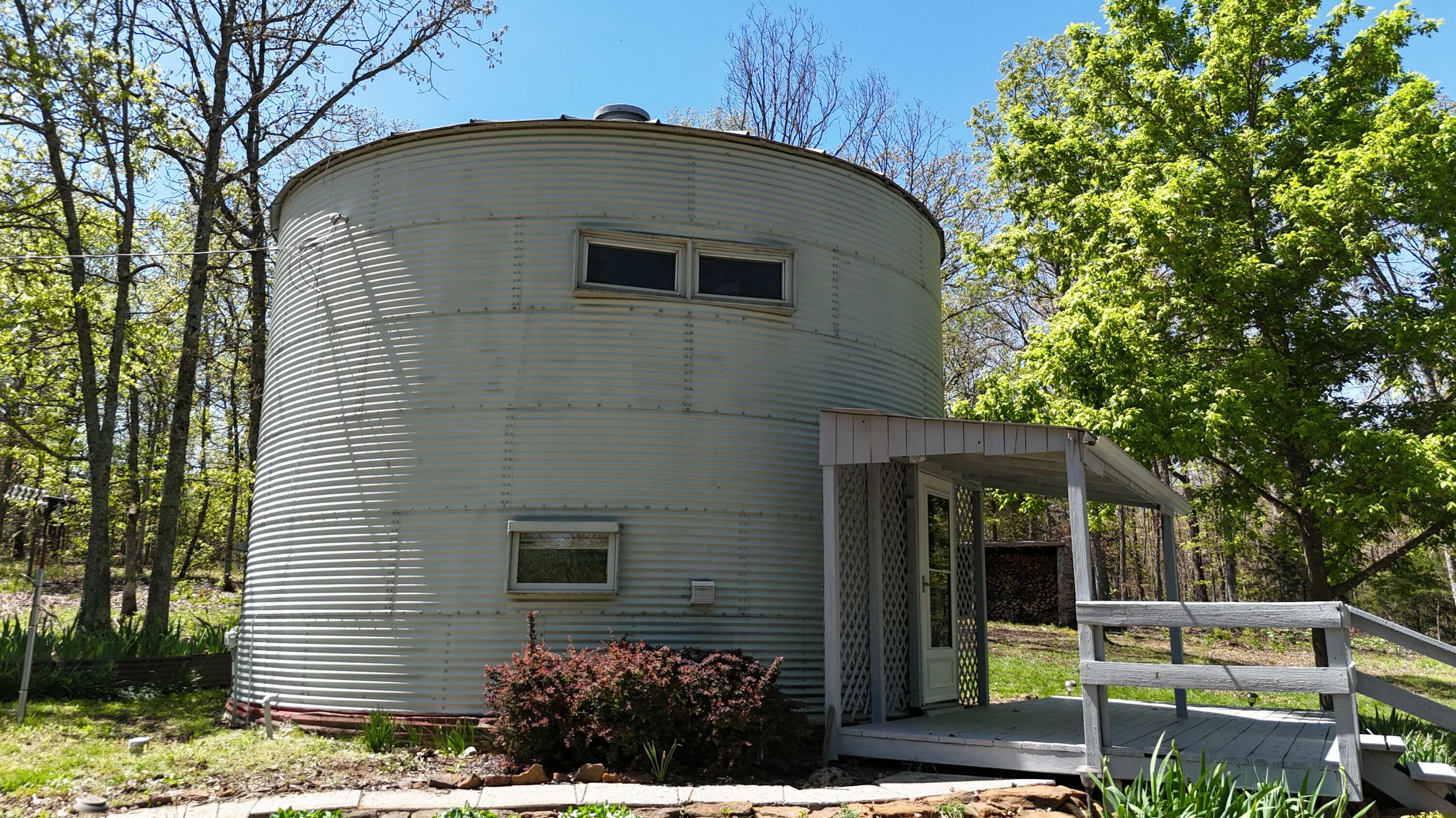 Property Photo: 21050 E Hwy M MO 65785