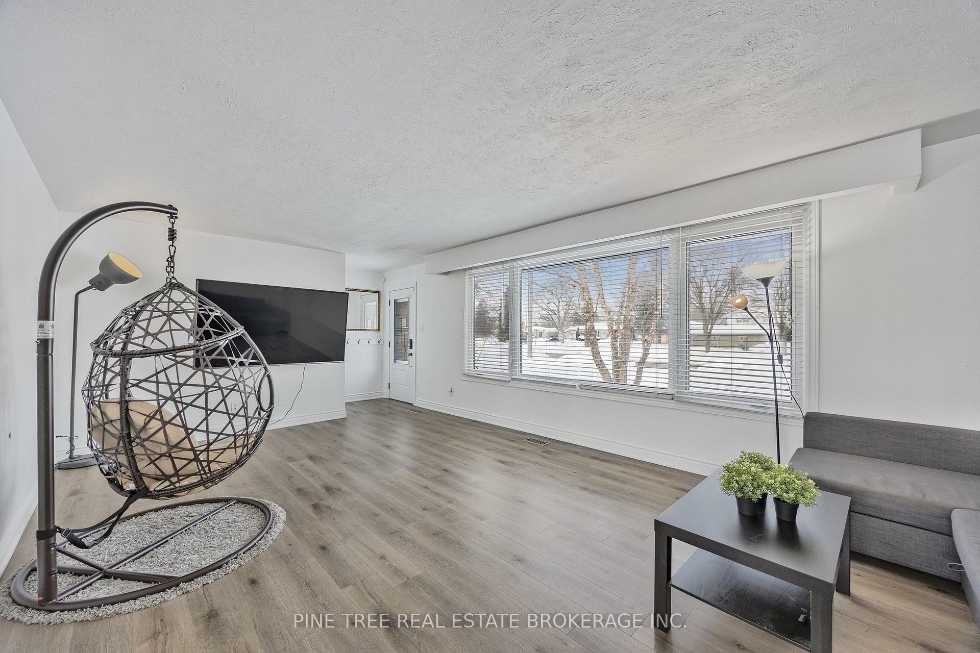 Property Photo:  239 Warnica Road  ON L4N 3Z2 
