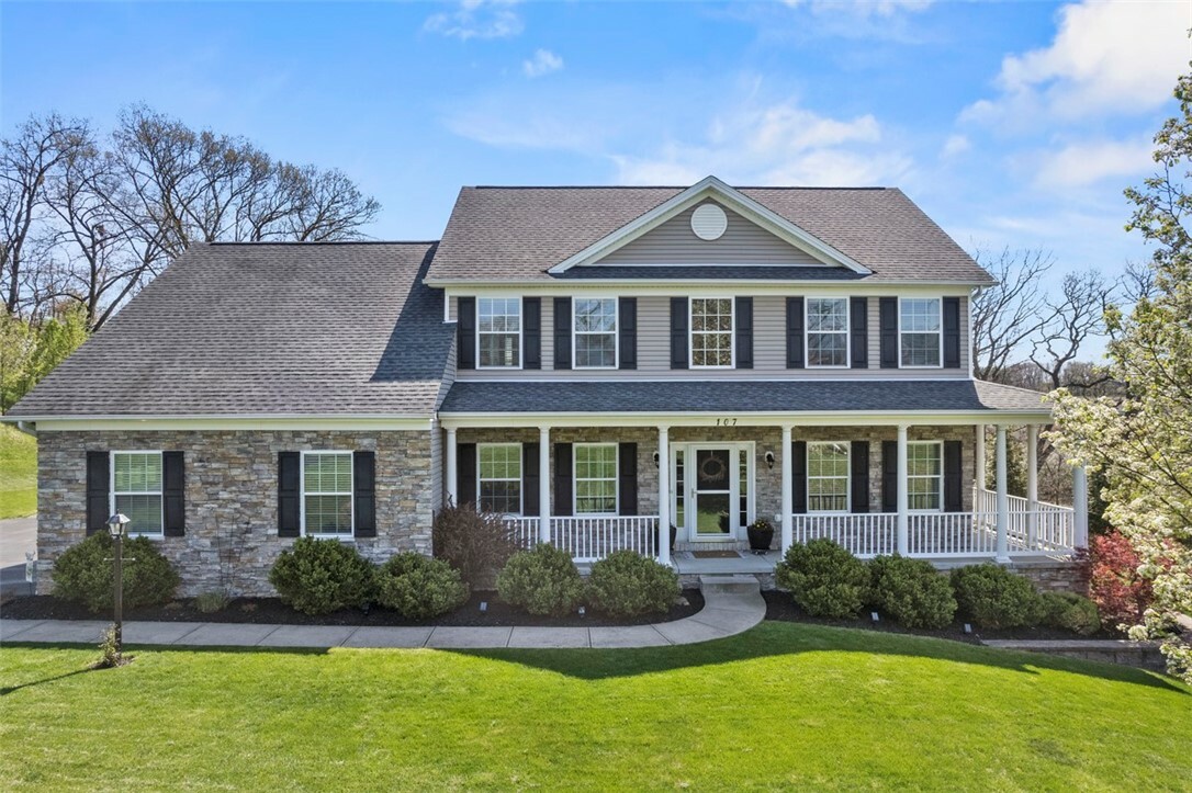Property Photo: 107 Seaton Crest Dr PA 16046