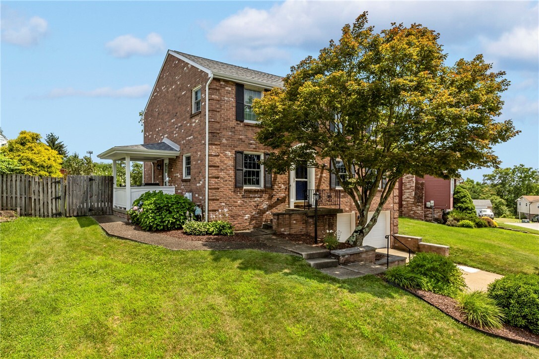 Property Photo: 104 Textor Drive PA 15137