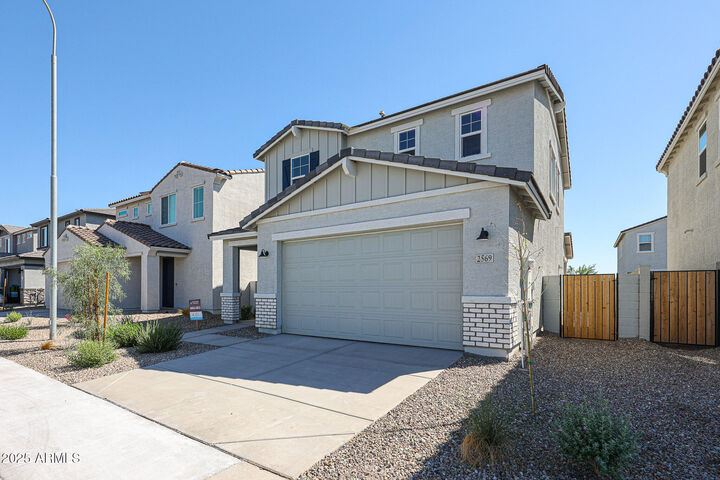 Property Photo:  2569 E Music Mountain Avenue  AZ 85119 