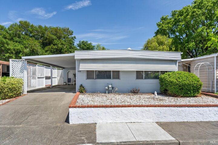 Property Photo:  222 Arboleda Drive  CA 95401 