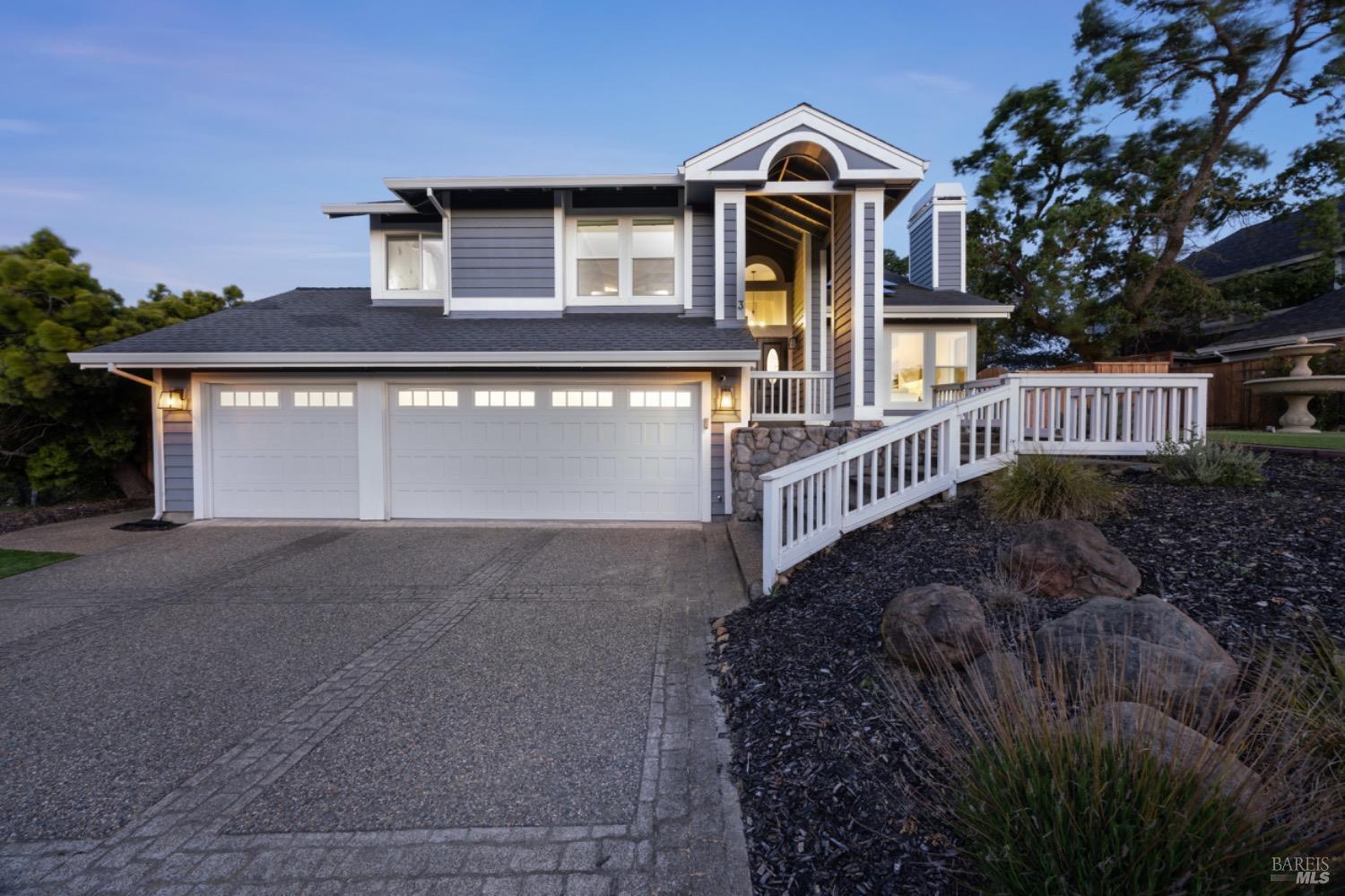 Property Photo: 3 Woodgate Place CA 94945