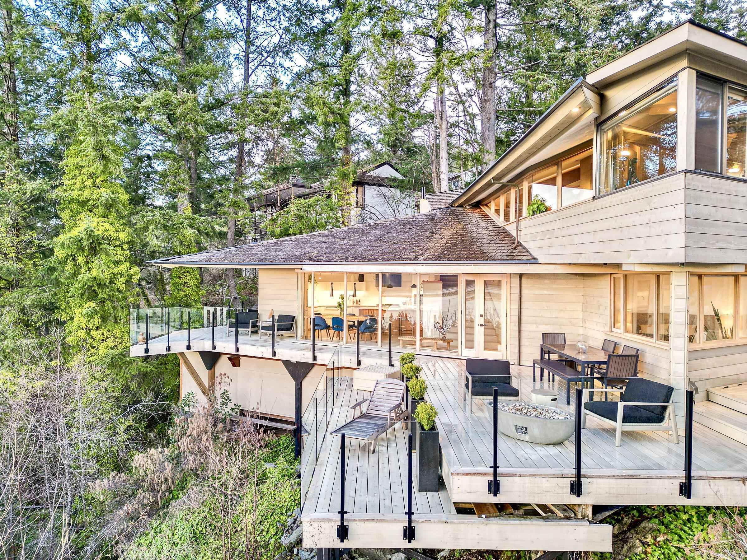 Property Photo: 6011 Eagleridge Drive BC V7W 1W7