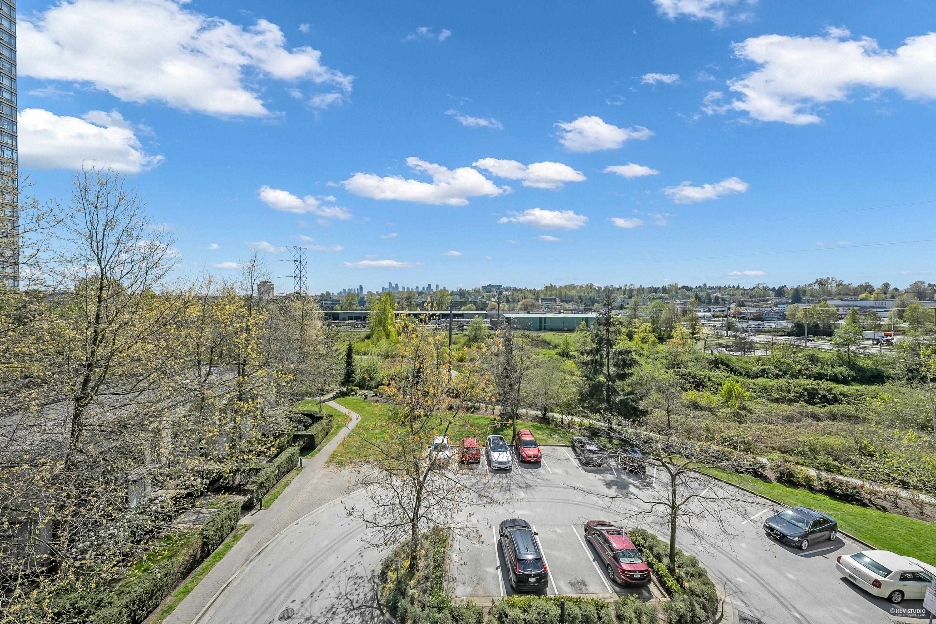 Property Photo: 4178 Dawson Street 506 BC V5C 0A1