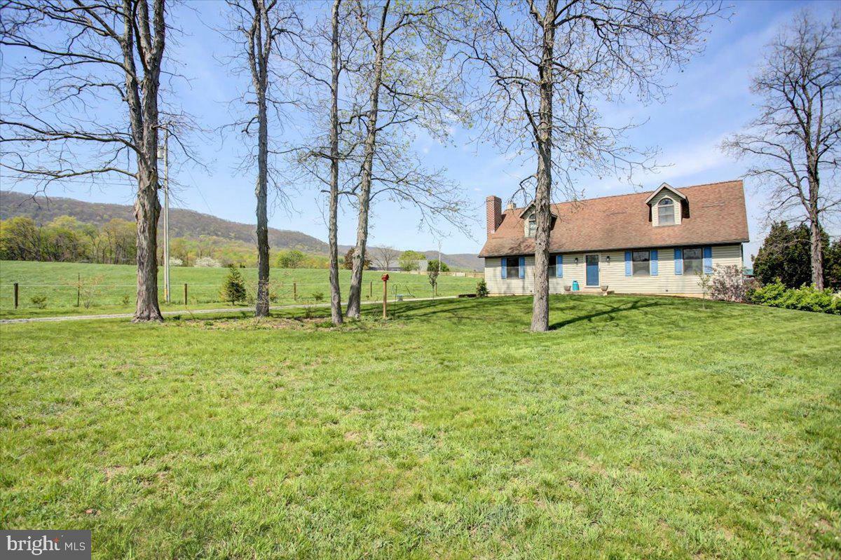 Property Photo: 2689 Apple Way PA 17202