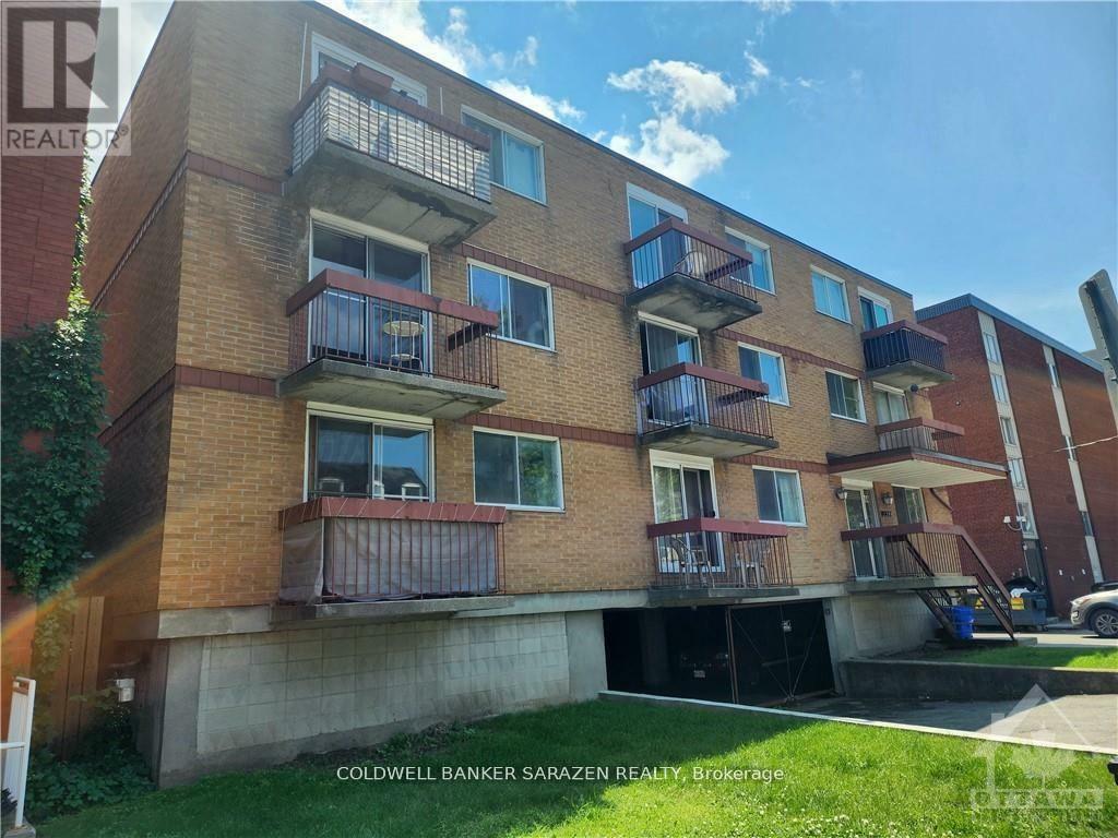 Property Photo:  204 Bruyere Street  ON K1N 5E3 