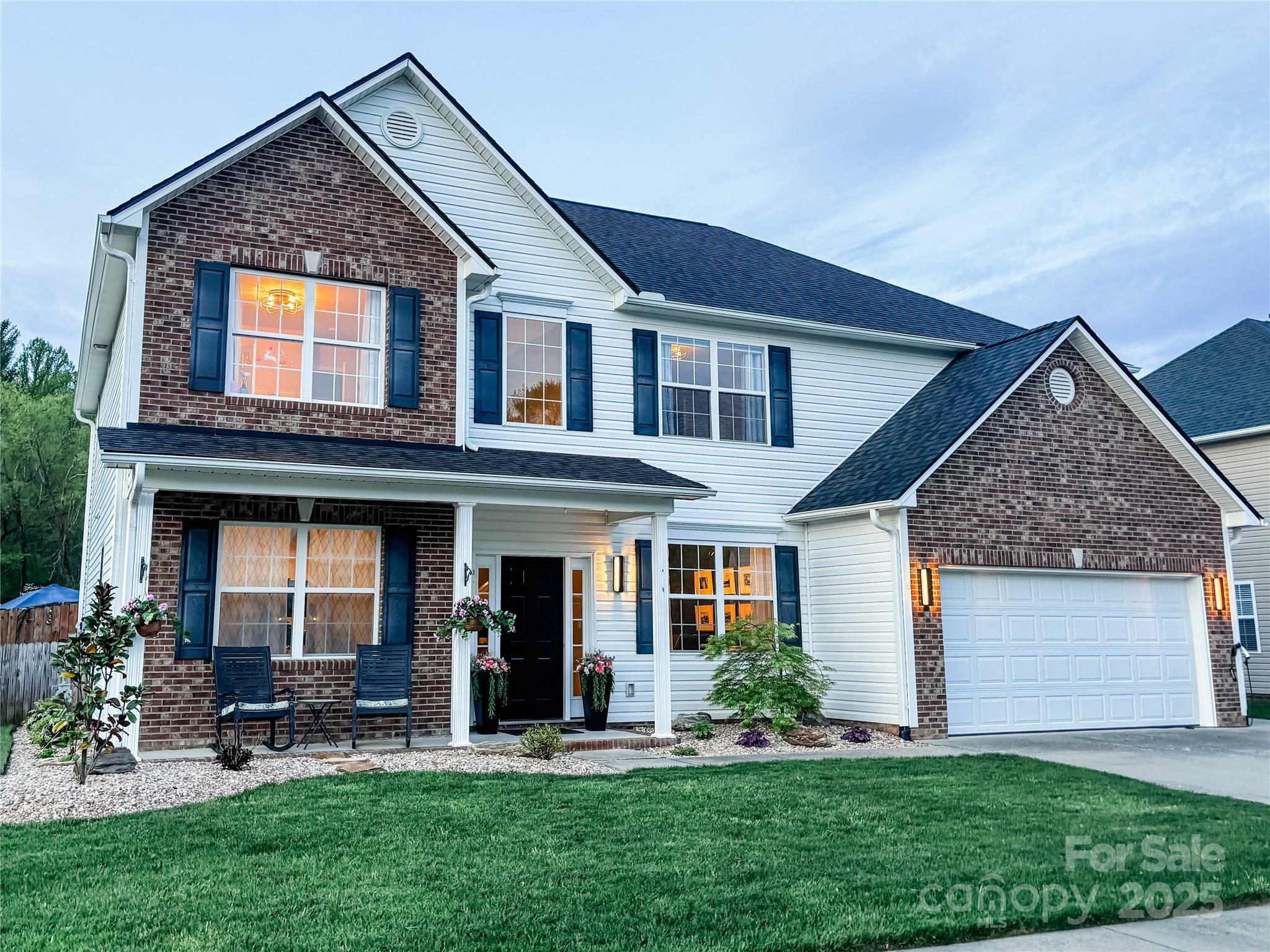 Property Photo: 347 Wildbriar Road 28 NC 28732