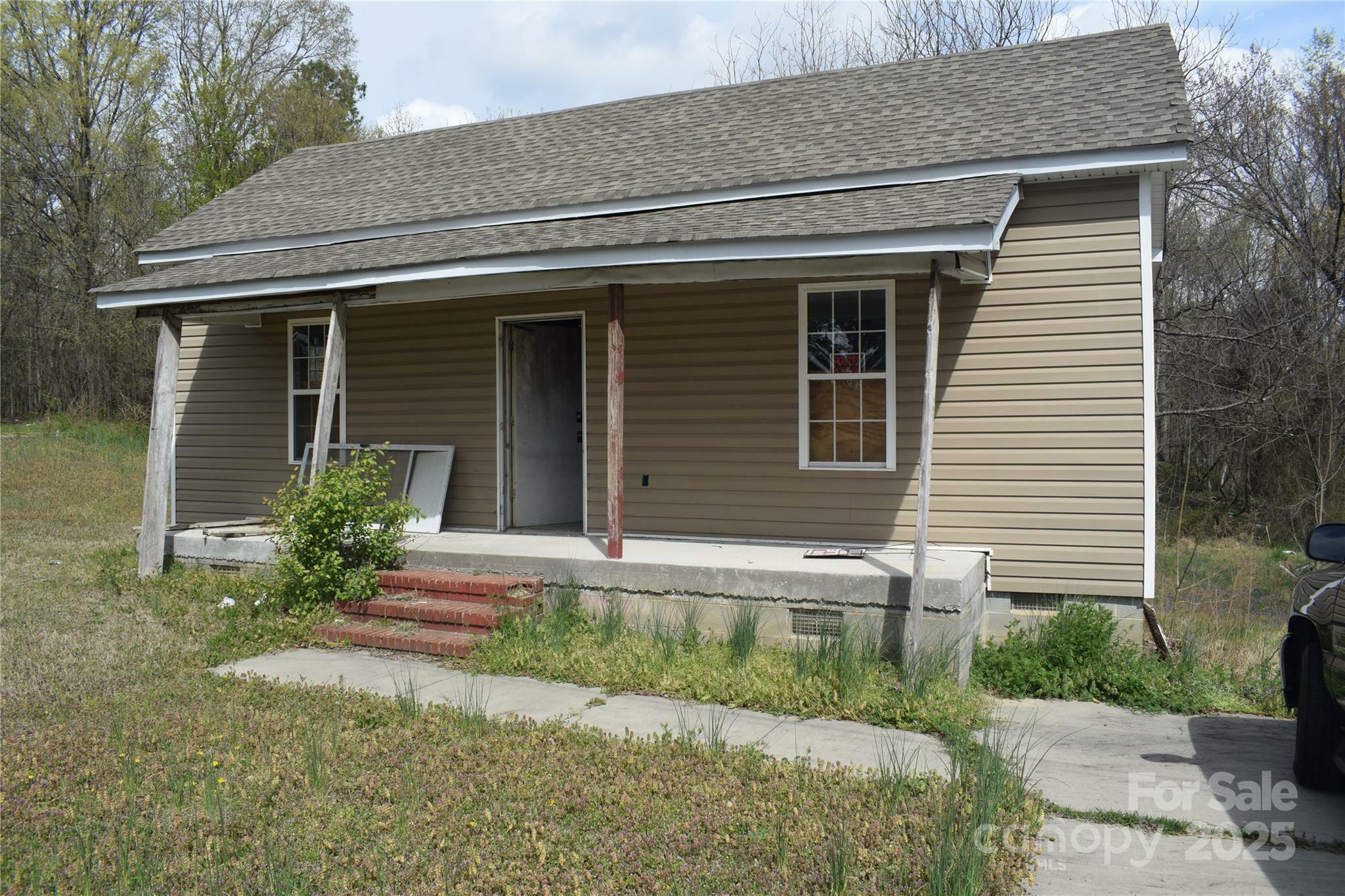 Property Photo:  120 McCleave Road  NC 28023 